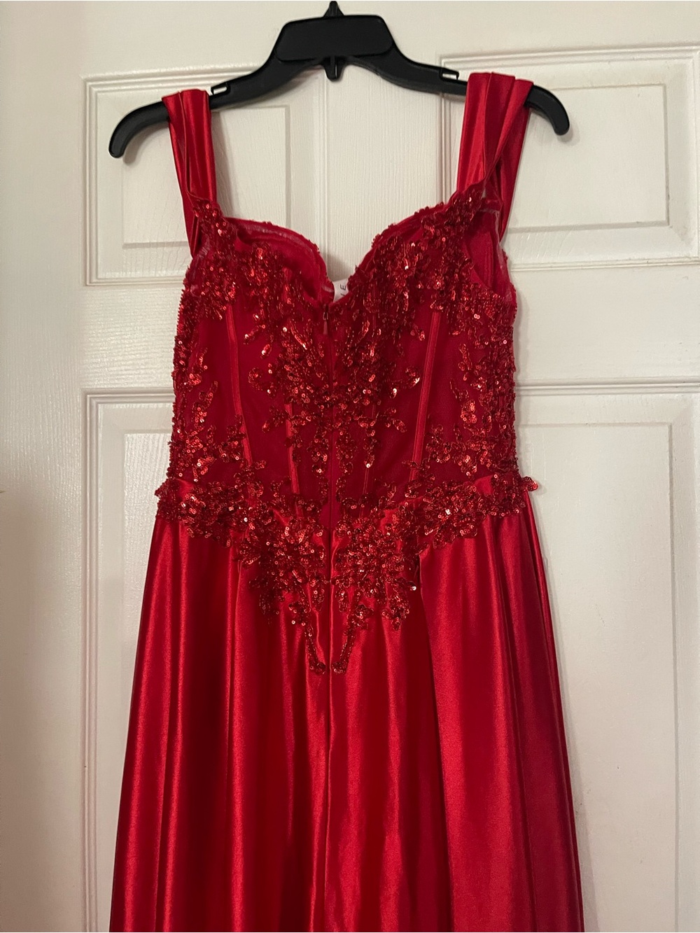 Rowane Red Corset Rhinestone Sheer Lace Evening dress - Picture 10 of 12